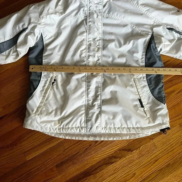 White and purple 2 in 1 jacket - Picture 2 of 6